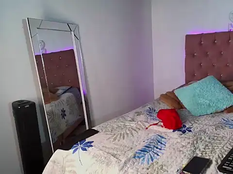 Tiffany pussyhott online show from 02-03-26, 10:42