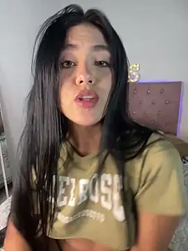 Tiffany pussyhott online show from 03-02-26, 07:32