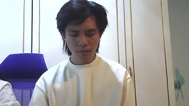 Snapshot of Guy_nextdoor69 chatting on 04-07-26, 09:33 Guy nextdoor69 online show from 04-07-26, 09:33