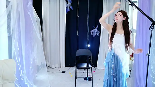 Dancer Lucky-Nini online show from 03-05-26, 07:05