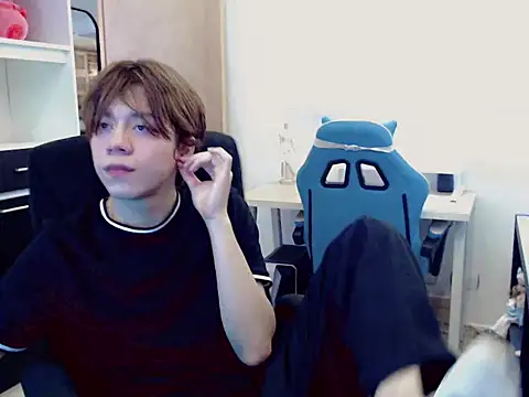 duvisex19 online show from 02-12-26, 08:52