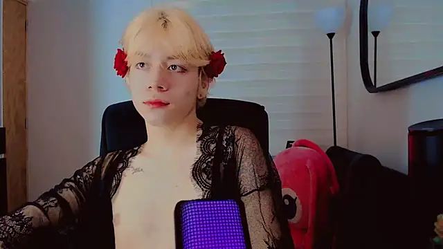 Snapshot of duvisex19 chatting on 05-15-26, 03:15 duvisex19 online show from 05-15-26, 03:15