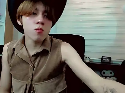 duvisex19 online show from 03-17-26, 03:09