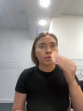 MonicaWestt online show from 02-12-26, 06:57