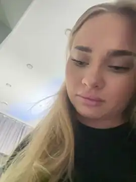 MonicaWestt online show from 02-08-26, 07:39