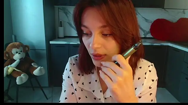 Eva Avea online show from 03-24-26, 07:52