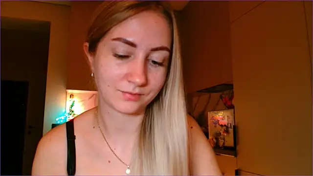 BluueSilk online show from 02-10-26, 06:56