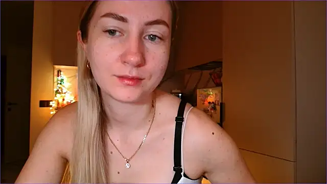 BluueSilk online show from 02-17-26, 06:11