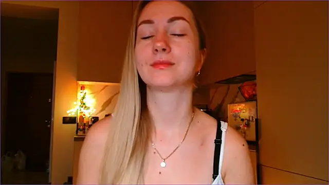 BluueSilk online show from 02-09-26, 06:44