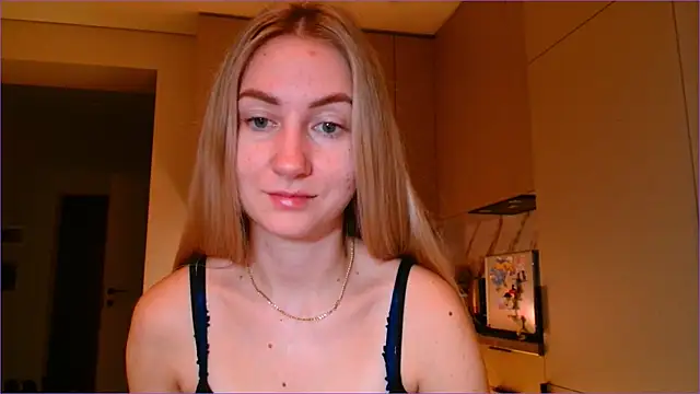 BluueSilk online show from 12-22-25, 06:13