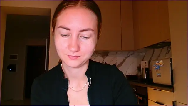 BluueSilk online show from 10-25-25, 05:50