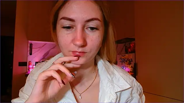 BluueSilk online show from 02-03-26, 06:22