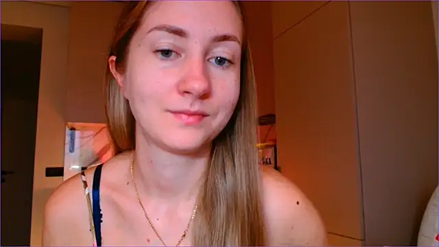 BluueSilk online show from 12-04-25, 06:56