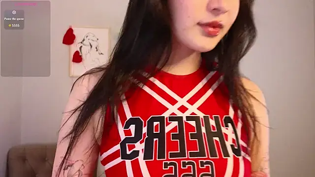 Noiry Vuvez online show from 06-08-26, 01:28