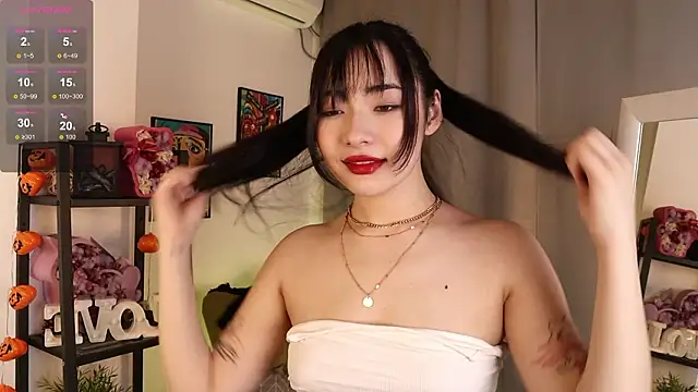 Noiry Vuvez online show from 03-26-26, 08:18