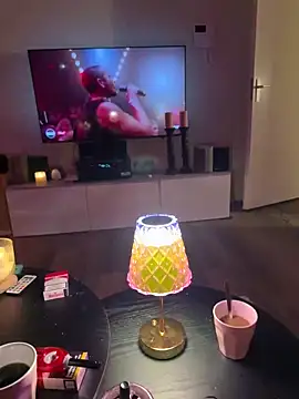 hottogetherNL online show from 03-01-26, 09:15