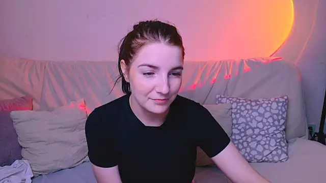 Snapshot of AliceChanel chatting on 06-22-26, 03:01 AliceChanel online show from 06-22-26, 03:01