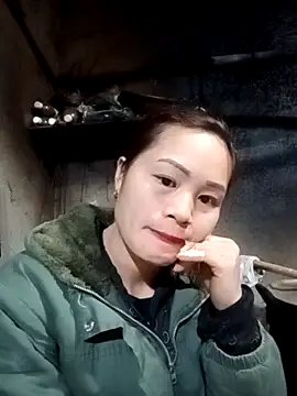 Snapshot of l_kiss chatting on 02-02-26, 01:32 l kiss online show from 02-02-26, 01:32