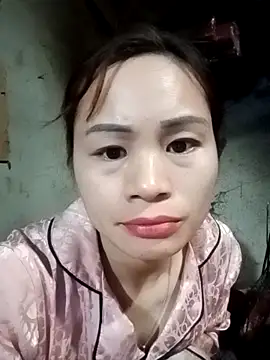 Snapshot of l_kiss chatting on 02-06-26, 11:17 l kiss online show from 02-06-26, 11:17