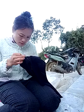 Snapshot of l_kiss chatting on 02-21-26, 09:33 l kiss online show from 02-21-26, 09:33