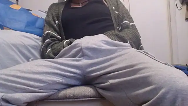 Snapshot of vexahleah chatting on 02-10-26, 07:29 vexahleah online show from 02-10-26, 07:29