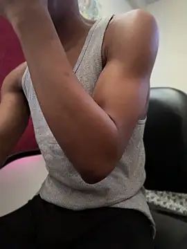 vexahleah online show from 04-10-26, 04:47