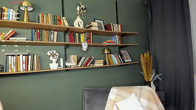 JuliannaLeiding online show from 02-16-26, 07:12