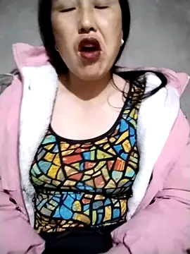 Snapshot of Tina-beo chatting on 02-14-26, 04:23 Tina-beo online show from 02-14-26, 04:23