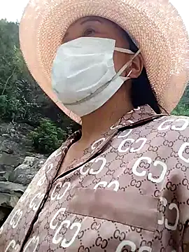 Tina-beo online show from 03-18-26, 07:00