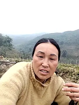 Snapshot of Tina-beo chatting on 02-06-26, 01:34 Tina-beo online show from 02-06-26, 01:34