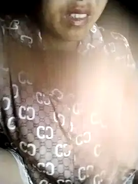 Snapshot of Tina-beo chatting on 04-19-26, 01:56 Tina-beo online show from 04-19-26, 01:56
