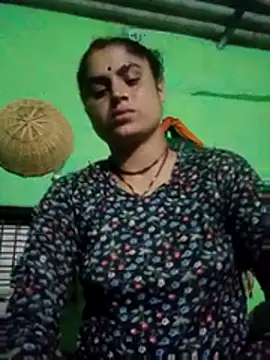 Snapshot of Miya_jaan chatting on 02-07-26, 03:42 Miya jaan online show from 02-07-26, 03:42