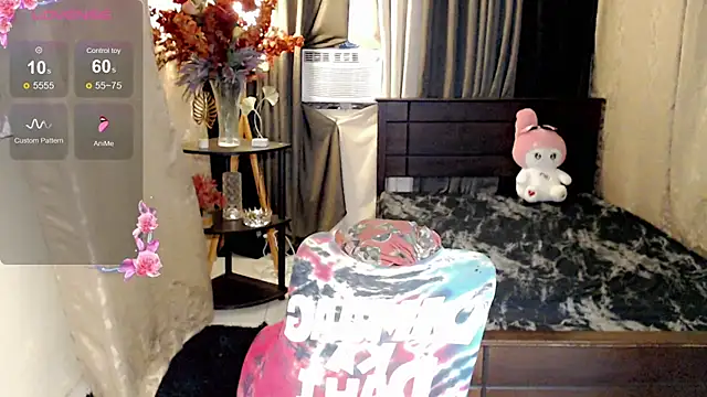 Snapshot of IsabellaXoXo69 chatting on 05-30-26, 12:06 IsabellaXoXo69 online show from 05-30-26, 12:06