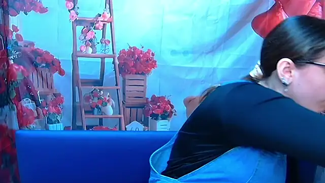 LilianaShine online show from 03-26-26, 06:11