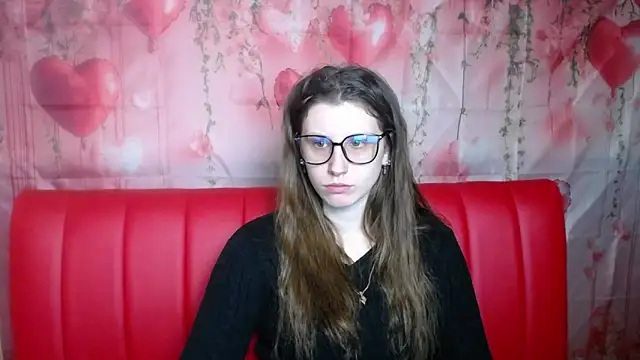 LilianaShine online show from 02-11-26, 06:02