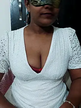 sexybaby3127 online show from 02-11-26, 04:40