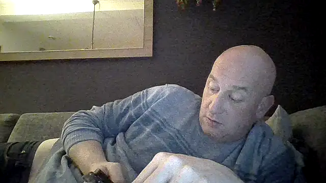 Snapshot of 050MIRO chatting on 02-24-26, 05:14 050MIRO online show from 02-24-26, 05:14