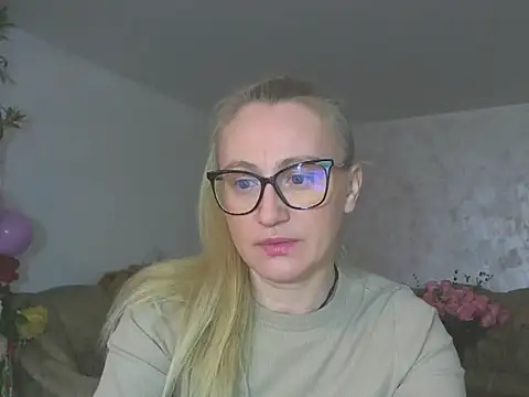 Nataly Rosy online show from 02-17-26, 08:33