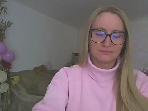 Nataly Rosy online show from 02-18-26, 08:33