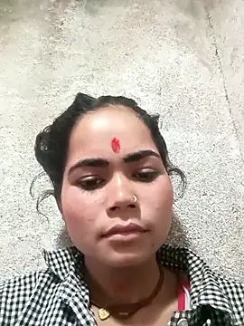 Snapshot of Sunali_Bendre chatting on 04-19-26, 03:07 Sunali Bendre online show from 04-19-26, 03:07