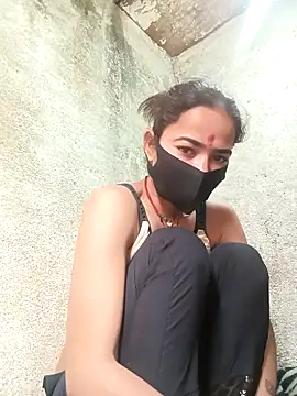 Sunali Bendre online show from 02-22-26, 03:09