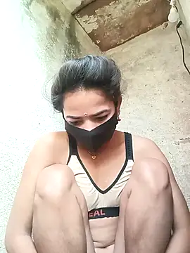 Sunali Bendre online show from 02-27-26, 02:45