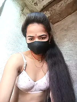 Sunali Bendre online show from 03-05-26, 03:14