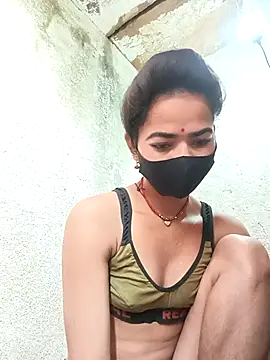 Sunali Bendre online show from 02-28-26, 02:55