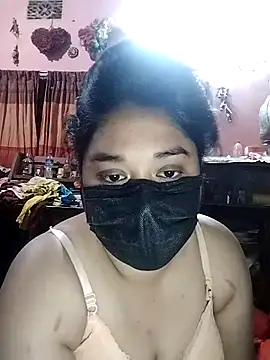 x -hot online show from 02-18-26, 10:55