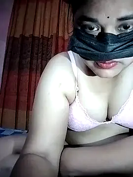 x -hot online show from 02-01-26, 06:06