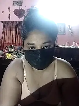 x -hot online show from 02-21-26, 03:52