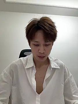 Snapshot of SM_004 chatting on 03-29-26, 11:45 SM 004 online show from 03-29-26, 11:45