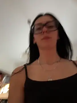 Snapshot of alibi_room chatting on 05-22-26, 03:21 alibi room online show from 05-22-26, 03:21