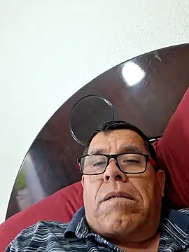 Snapshot of eros3442 chatting on 02-20-26, 12:18 eros3442 online show from 02-20-26, 12:18